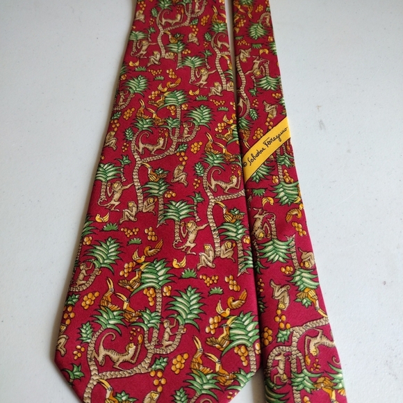 Salvatore Ferragamo Red Monkey & Fruit Print 100% Silk Men's Neck Tie-Office - Picture 2 of 6